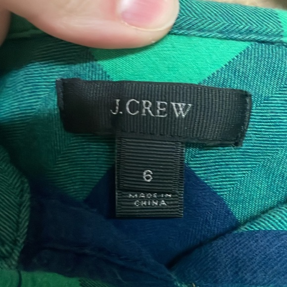 J. Crew size 6 Green and Navy Checker Plaid Casual Button Down Long Sleeve Shirt - Picture 2 of 8